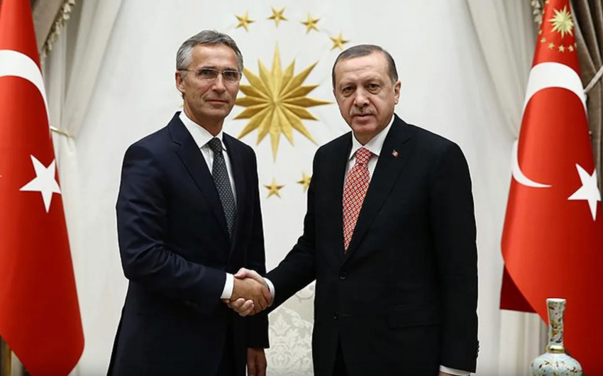 Ərdoğan Stoltenberqlə İsveç və Finlandiyanın NATO-ya üzvlüyünü müzakirə edib