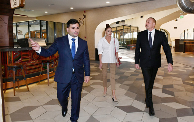 Prezidentlə xanımı “Şərq Bazarı”nın açılışına qatıldı - Fotolar