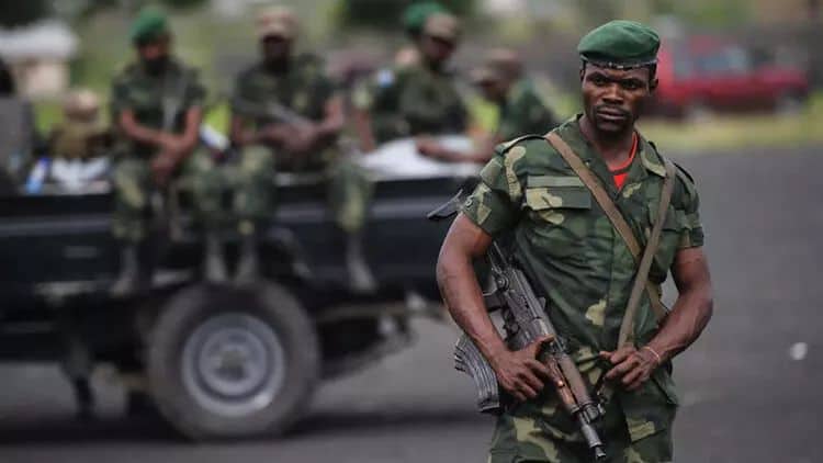 Konqoda kəndə hücum: 18 NƏFƏR HƏYATINI İTİRİB