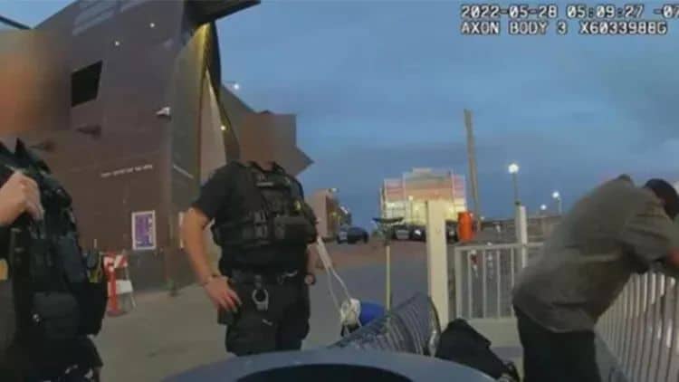 ABŞ polisi göldə boğulan şəxsi xilas edə bilməyib