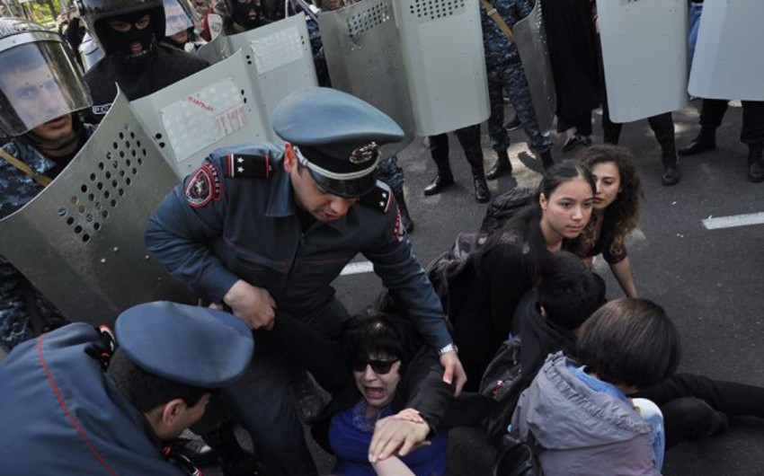 Ermənistanda baş verən iğtişaşlarla bağlı 10 nəfər həbs edilib