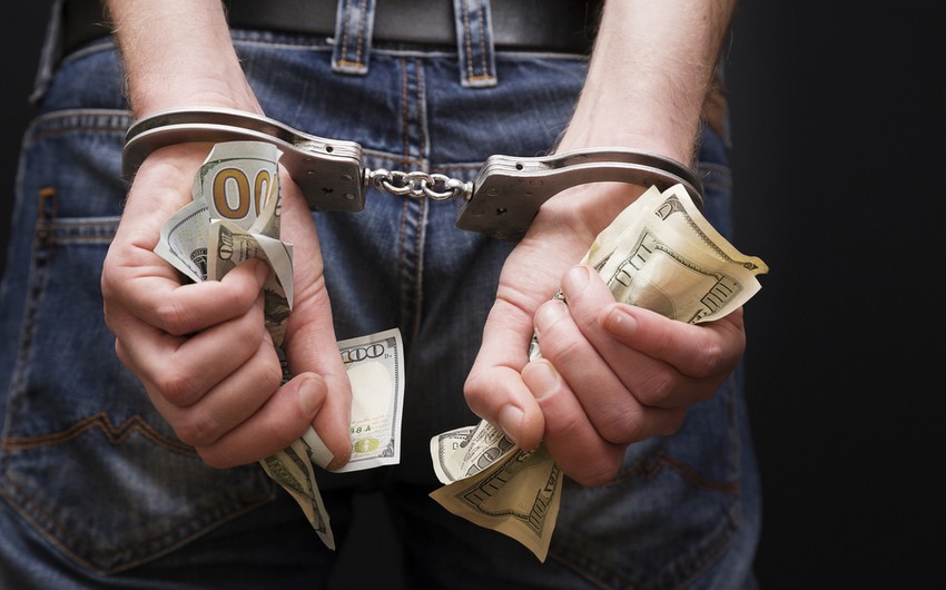 Bakı sakininin 8330 manat pulu soyğunçuluq yolu ilə əlindən alınıb