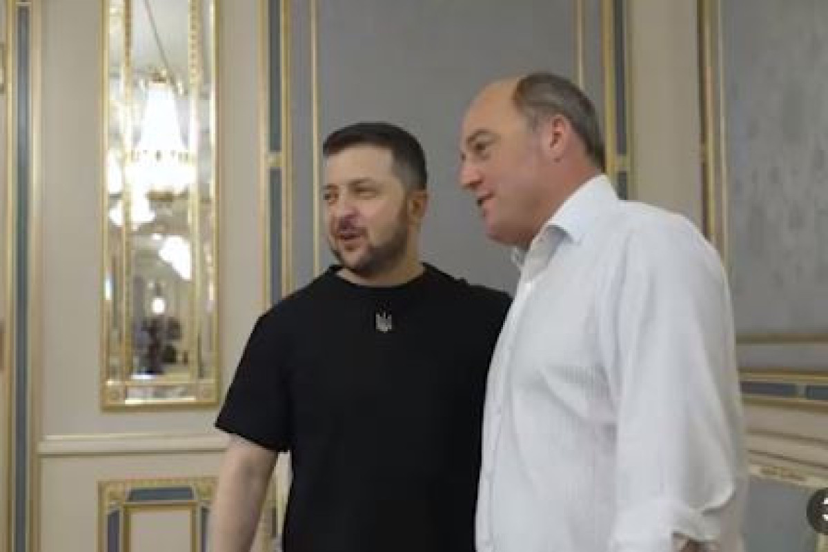 Britaniyanın müdafiə naziri Ukraynaya səfər edib, Zelenski ilə görüşüb