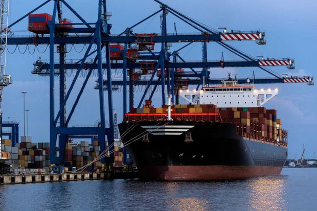 Regiondakı geosiyasi vəziyyət Azərbaycan üzərindən yükdaşımalara necə təsir göstərir? - AÇIQLAMA + FOTO