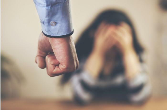 Arvadını gizli dinlədi, xəyanət etdiyini aşkarladı - Azərbaycanda şok olay