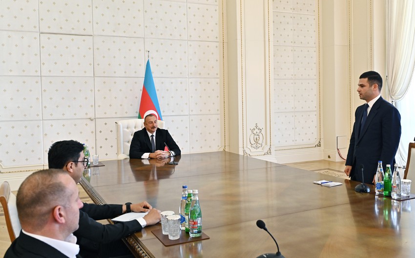 Dövlət başçısı: