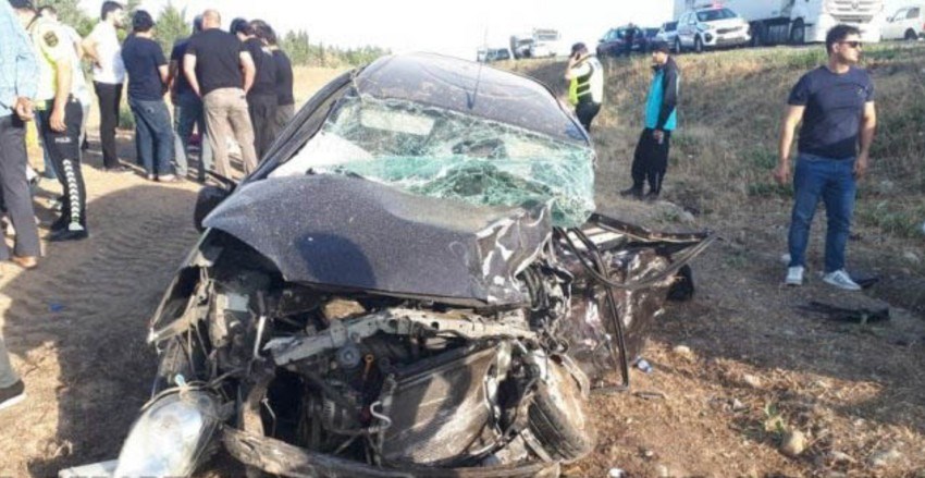 Siyəzəndə ağır avtomobil qəzası olub, ölən və yaralananlar var