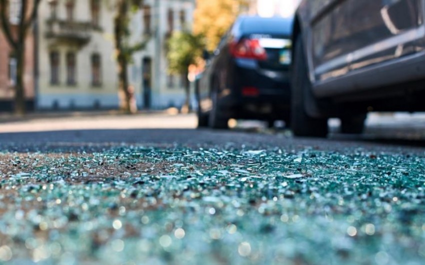 Gədəbəydə 2 avtomobil toqquşub, 6 nəfər xəsarət alıb