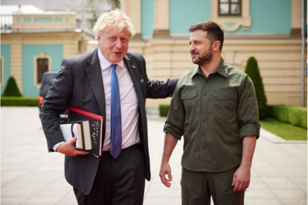 Britaniya Ukrayna hərbçilərinin hazırlanması üçün proqram təklif edib