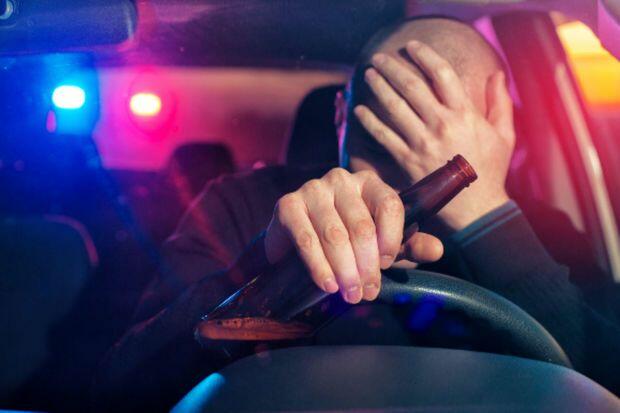 Spirtli içki qəbul etdikdən neçə saat sonra maşın sürmək olar? - AÇIQLAMA