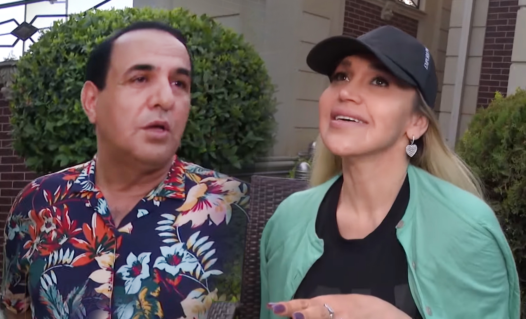 Manaf Ağayev milyonluq villasında Rəqsanəni qonaq etdi - VİDEO