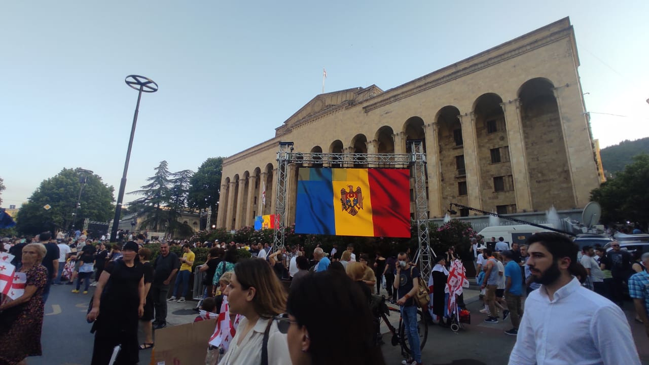 Tbilisidə Gürcüstanın Avrointeqrasiyasına kütləvi dəstək aksiyası keçirilir