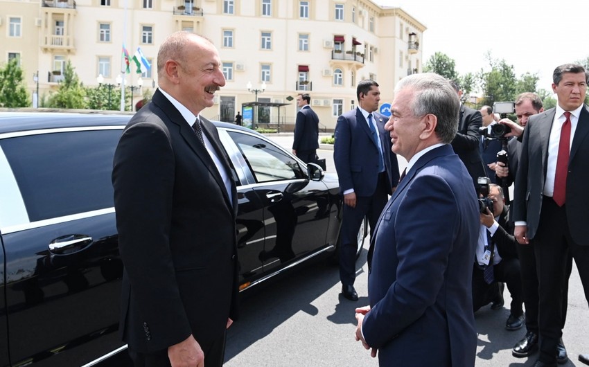 Özbəkistan Prezidenti: 