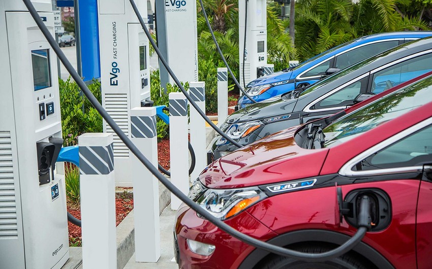 Azad edilmiş ərazilərdə nəqliyyat vasitələri üçün elektrik doldurma məntəqələri quraşdırılacaq