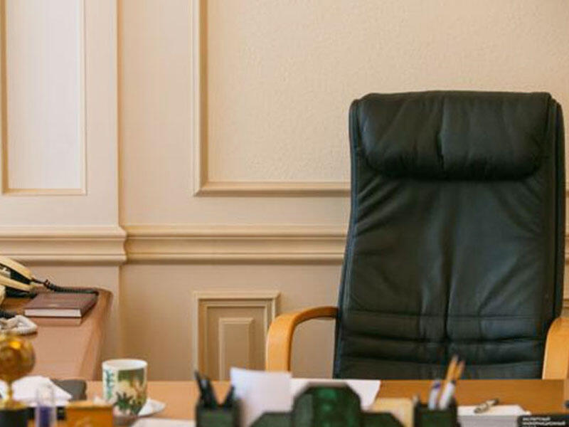 Nazirliyin vəzifəli əməkdaşı vəfat etdi