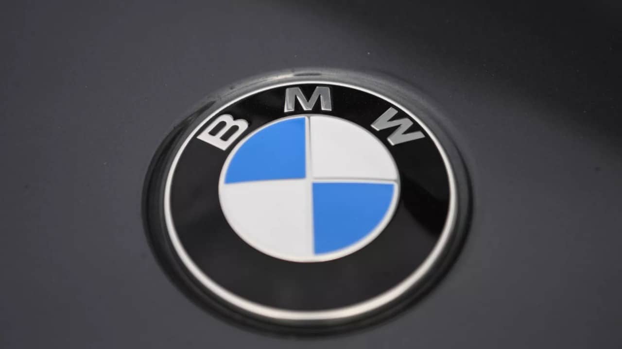 “BMW” Çində 2,2 milyard dollar sərmayə ilə yeni zavod qurdu
