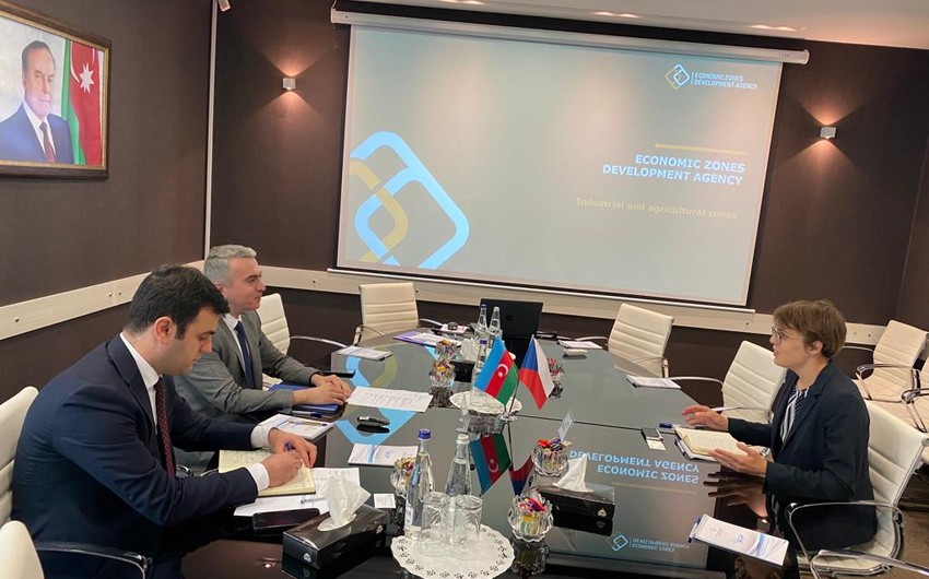 Çexiya şirkətləri sənaye zonalarında yaradılmış investisiya mühitindən yararlanmağa dəvət edilib