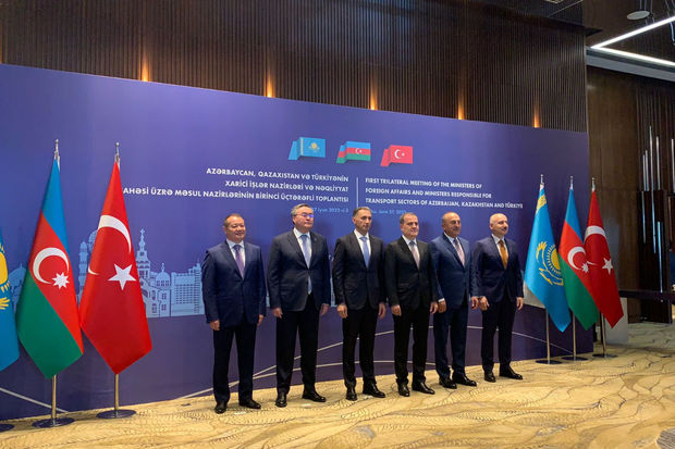 Bakıda Azərbaycan, Türkiyə və Qazaxıstanın xarici işlər nazirlər və nəqliyyat nazirlərinin birinci üçtərəfli toplantısı keçirilir