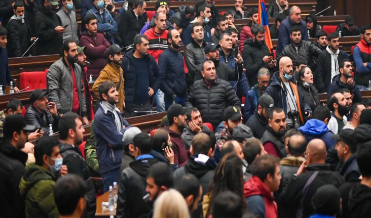 Ermənistanda 10 noyabr iğtişaşları ilə bağlı 25 nəfər təqsirləndirilir