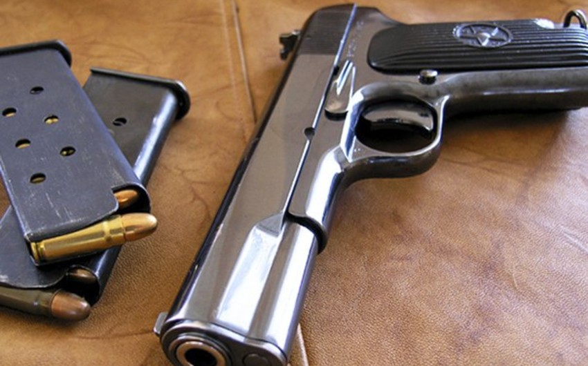 Rusiyada silah almaq yaşı artırılıb