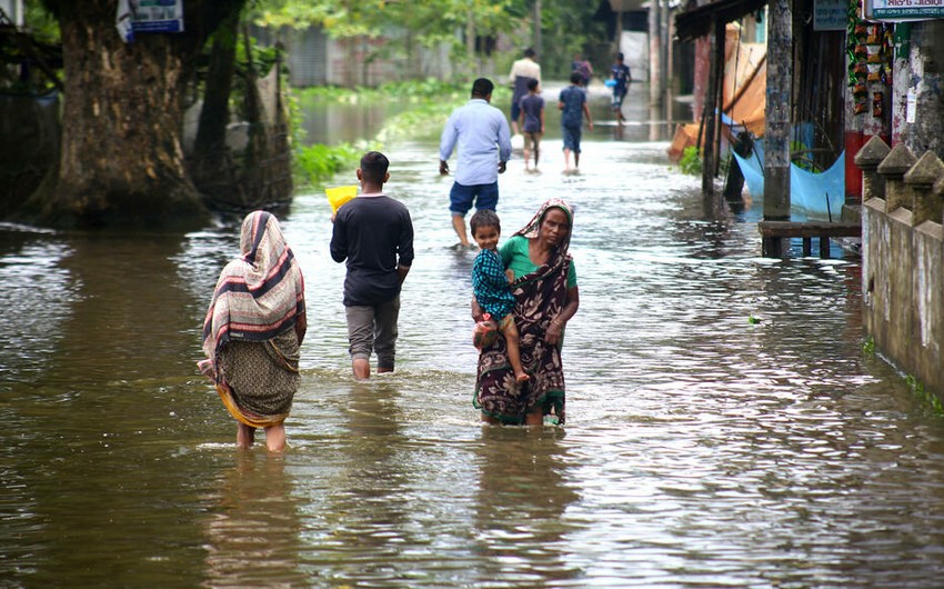 Hindistanda daşqın qurbanlarının sayı 151 nəfərə çatıb