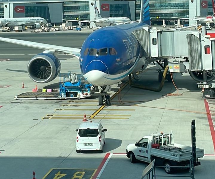 AZAL yüzlərlə insanın həyatını təhlükəyə atır - FOTOLAR