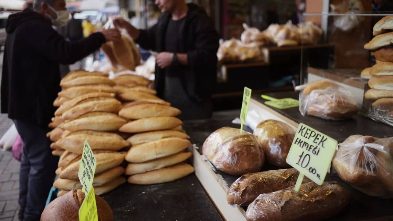 Şri-Lanka lideri Putindən kredit dəstəyi istəyib