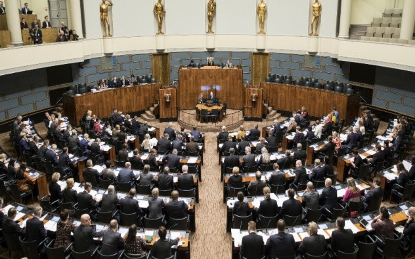 Finlandiya Rusiya ilə sərhəddə hasar çəkə bilər