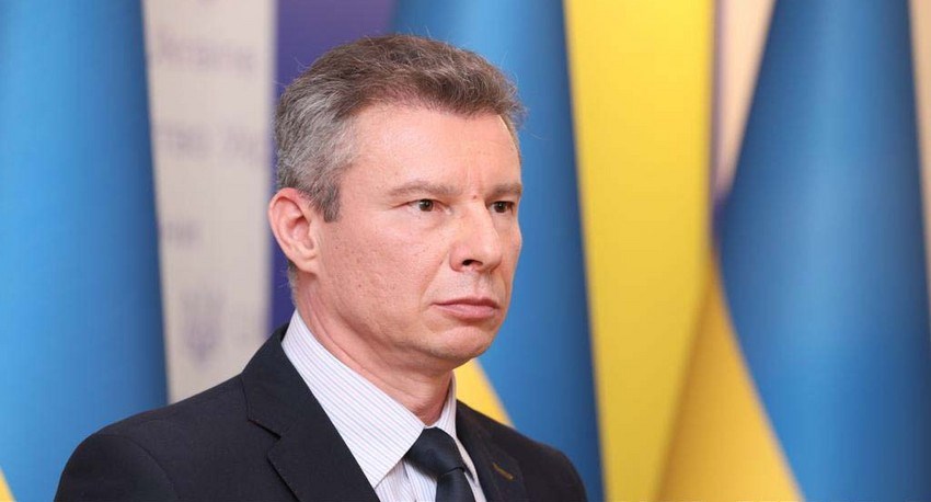 Ukrayna səfiri Qurban bayramı münasibəti ilə müsəlmanları Azərbaycan dilində təbrik edib