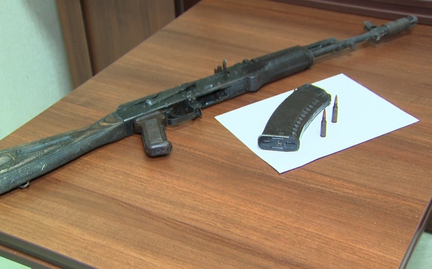 Ağcabədi sakinində avtomat aşkar edilib