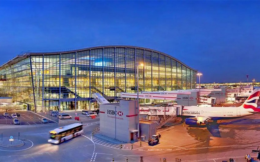 “Hitrou” aeroportu aviaşirkətlərdən bilet satışını dayandırmağı istəyib