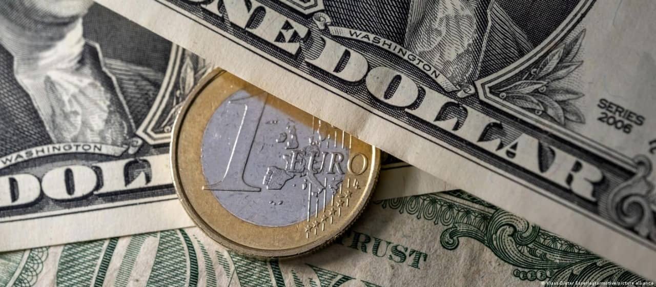 2002-ci ildən bəri ilk: 1 AVRO 1 DOLLARA SATILIR