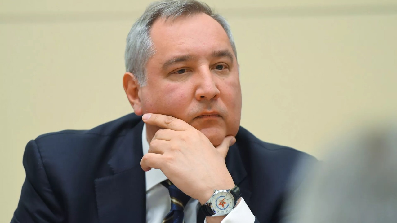 Putin “Roscosmos”un prezidenti Roqozini istefaya göndərib