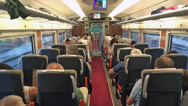 İspaniyada dəmir yolu xidmətləri PULSUZ OLACAQ