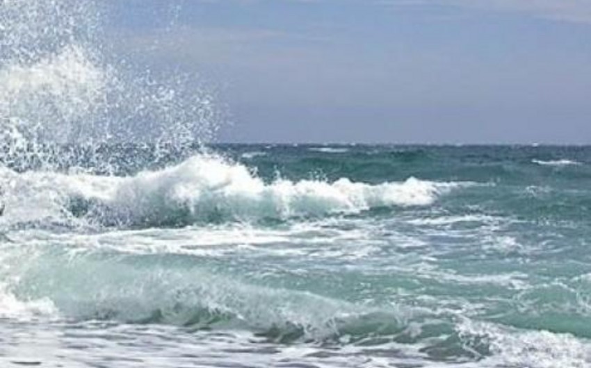 Şabranda dənizdə bir nəfər batıb