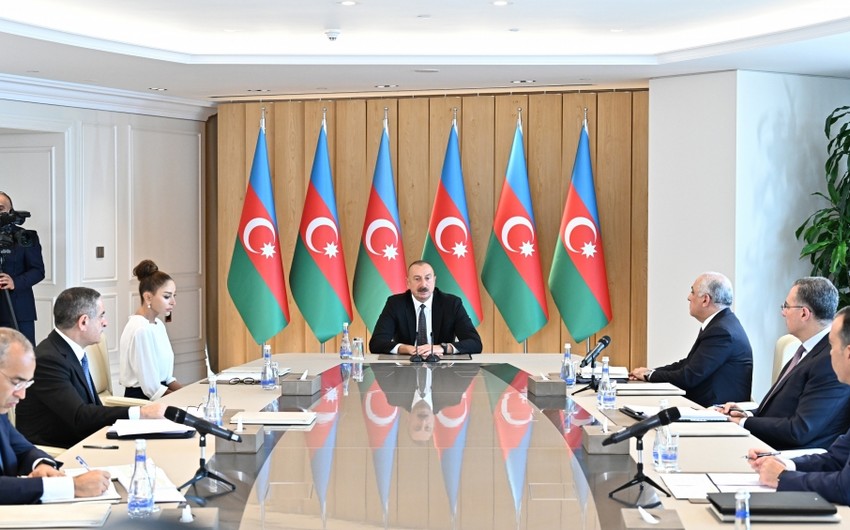 Dövlət başçısı: