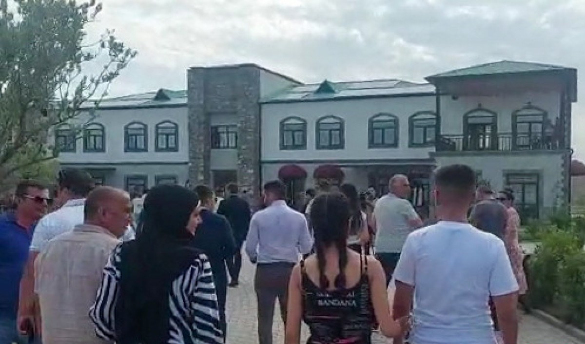 Sakinlər Ağalı kəndinə çatıb