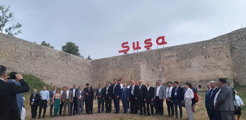 Beynəlxalq Media Forumun iştirakçıları Cıdır düzünə və Şuşa qalasına səfər ediblər