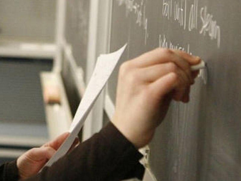 Müəllimlərin əmək haqqı sistemi yenilənəcək