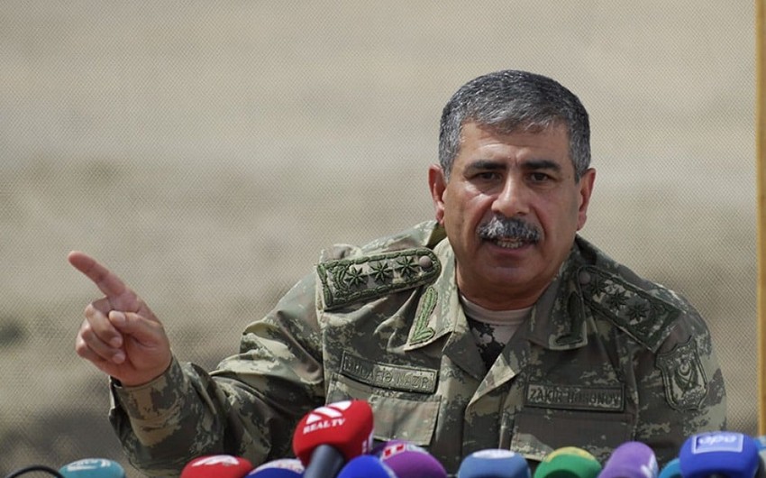 Müdafiə naziri ordu komandanlarına yeni tapşırıqlar verib