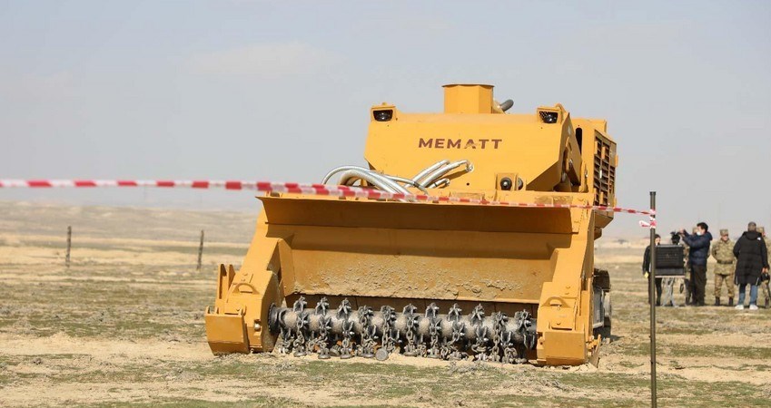 Türkiyə Azərbaycana daha 13 minatəmizləyən maşın göndərib
