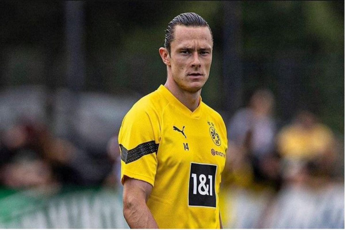 Hamilə qadının qarnından vuran Almaniyanın top-klubunun futbolçusunu 10 il həbs gözləyir