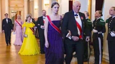 Norveç kralı xəstəxanaya yerləşdirilib