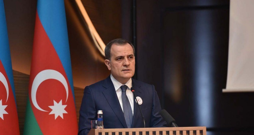 Ceyhun Bayramov son gərginliyin səbəbini açıqlayıb