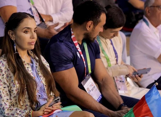 Leyla Əliyeva güləşçilərimizi izlədi - Fotolar