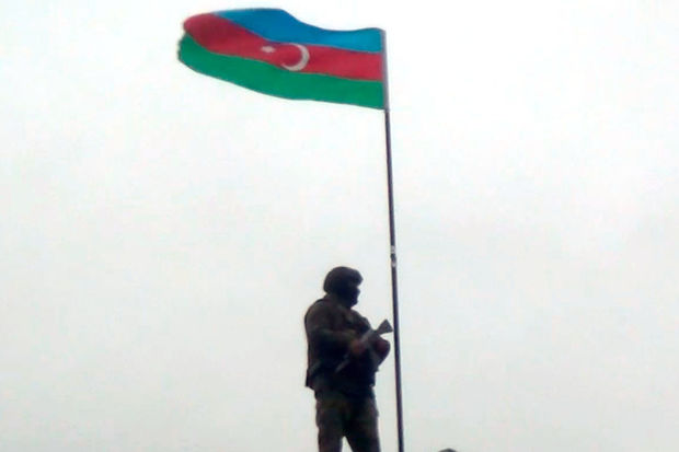 Ordumuzun nəzarətə götürdüyü Buzdux və digər yüksəkliklərdən yeni görüntülər - VİDEO