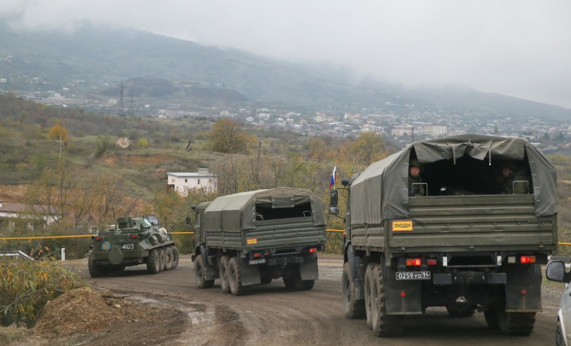Rusiya sülhməramlılarının maşını erməni sürücünün avtomobili ilə toqquşub, 4 qadın ölüb