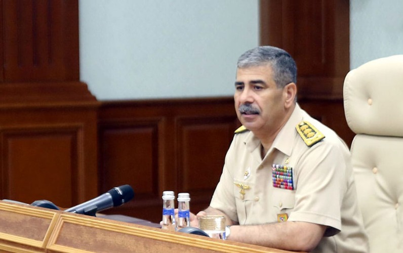 Zakir Həsənov ordu rəhbərliyi ilə müşavirə keçirib,