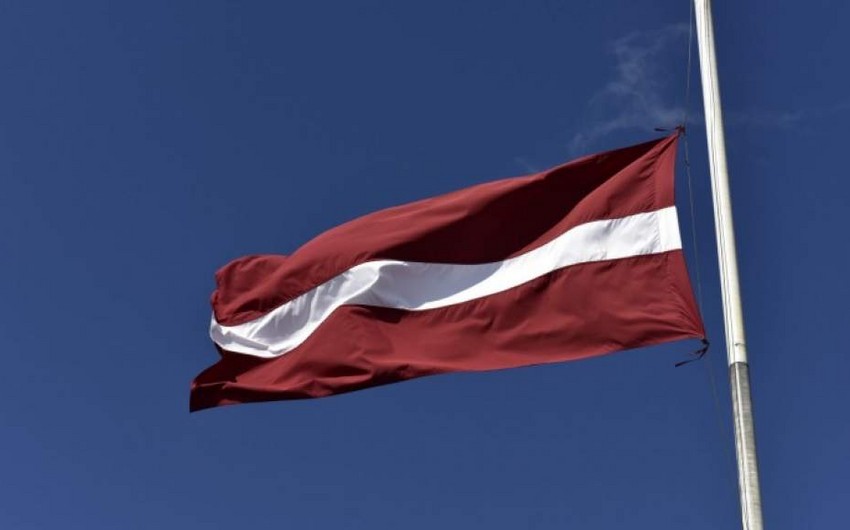 Latviya nadir hallarda rusiyalılar üçün müvəqqəti yaşayış icazəsini uzadacaq