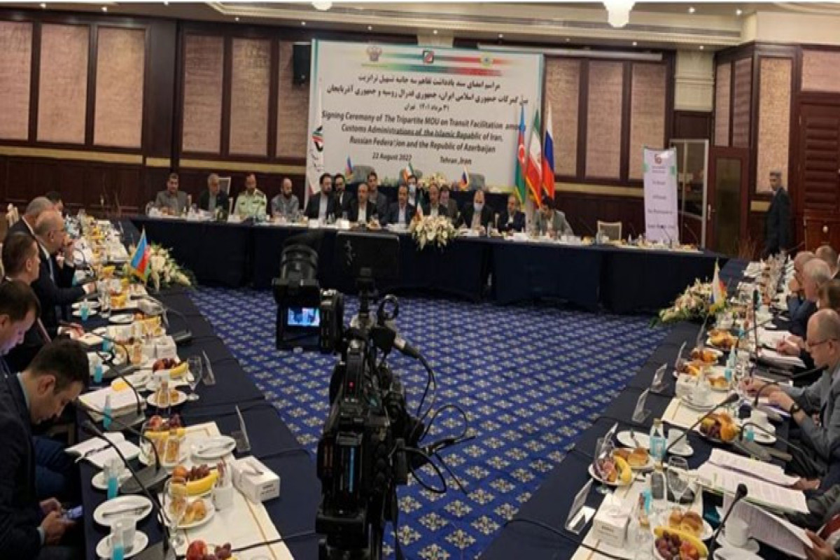 İran, Rusiya və Azərbaycan gömrük rəhbərləri arasında memorandum imzalanıb